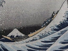 Load image into Gallery viewer, The Great Wave off Kanagawa Tapestry Blanket