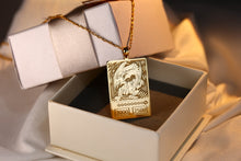 Load image into Gallery viewer, Silver/ Gold Blue-Eyes White Dragon Pendant & Chain